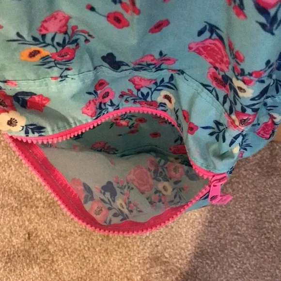 Foldable floral backpack - Picture 4 of 5